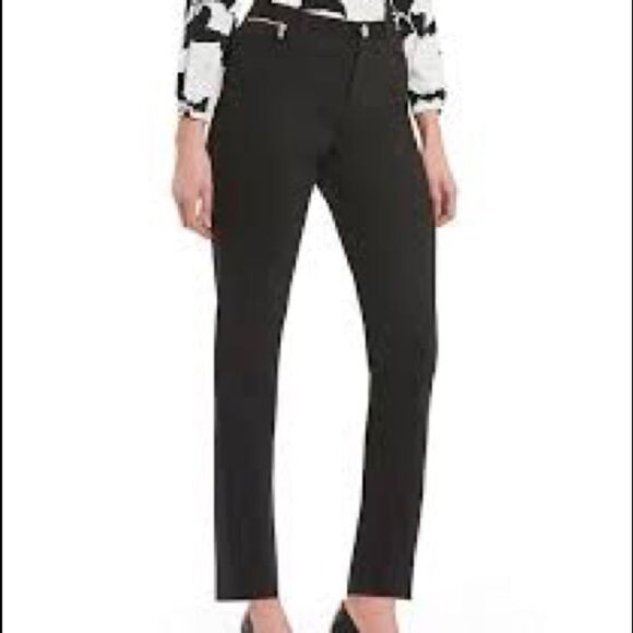 ⭐️KARL Lagerfeld Paris Skinny Cropped Pants⭐️ - Picture 2 of 12